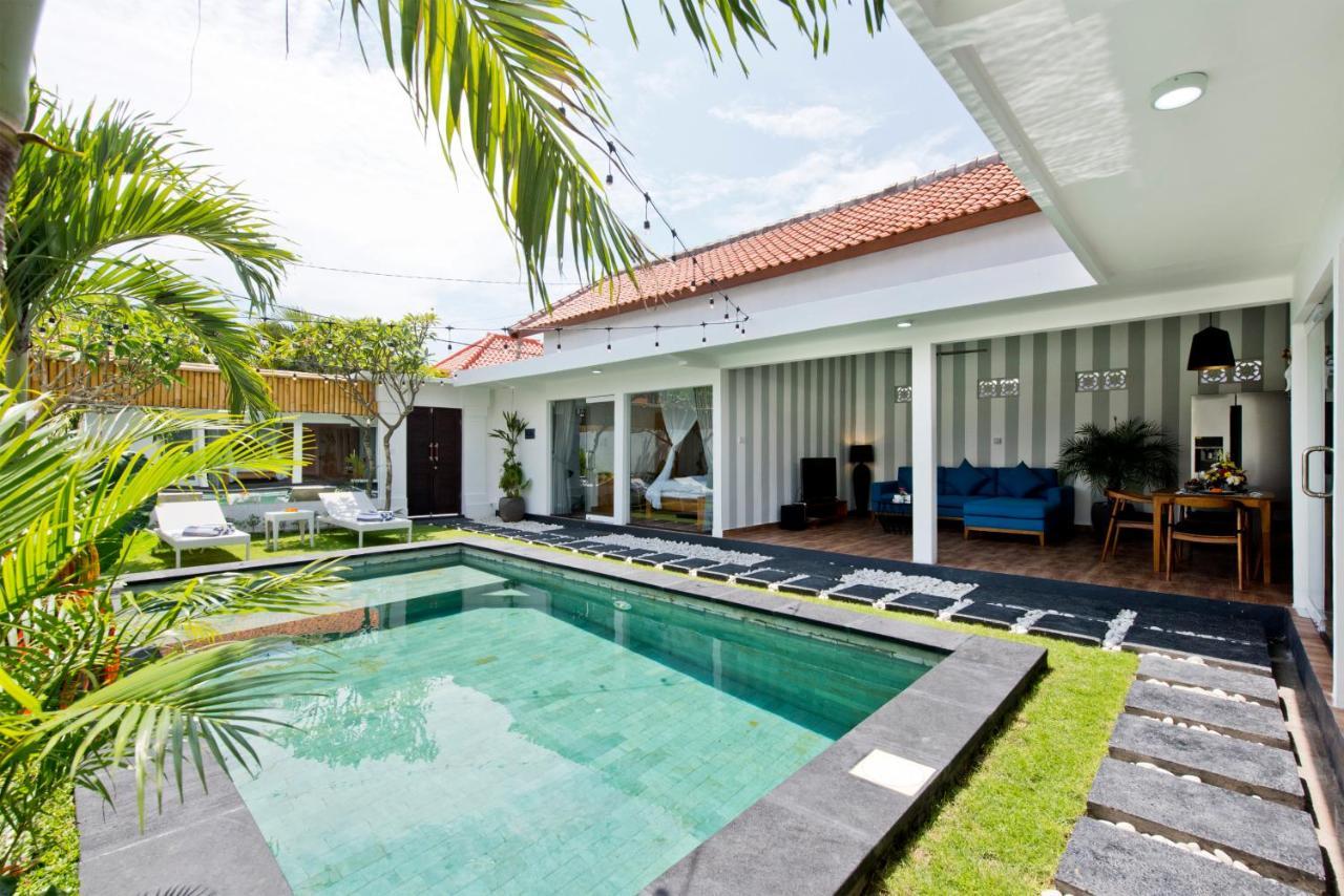 La Fortuna Seminyak Exteriör bild