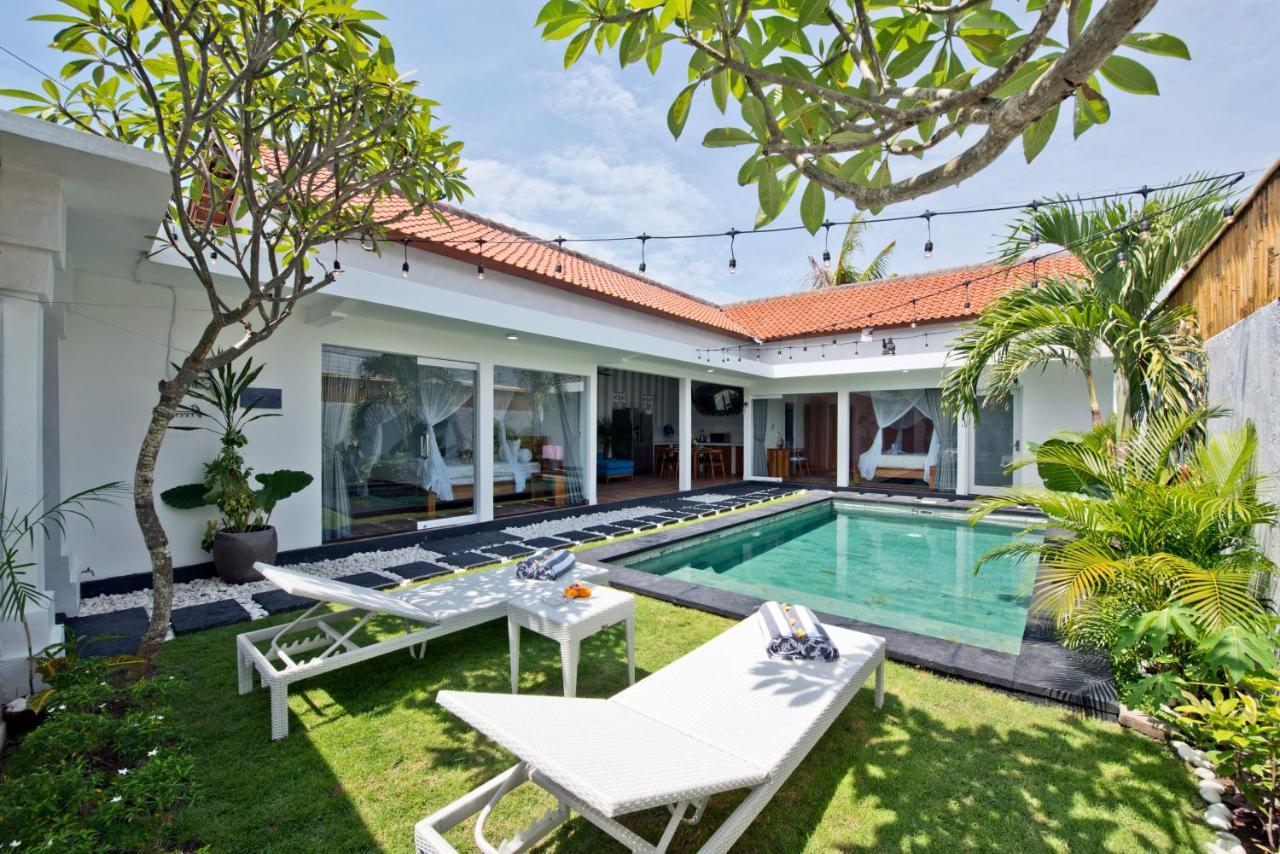 La Fortuna Seminyak Exteriör bild